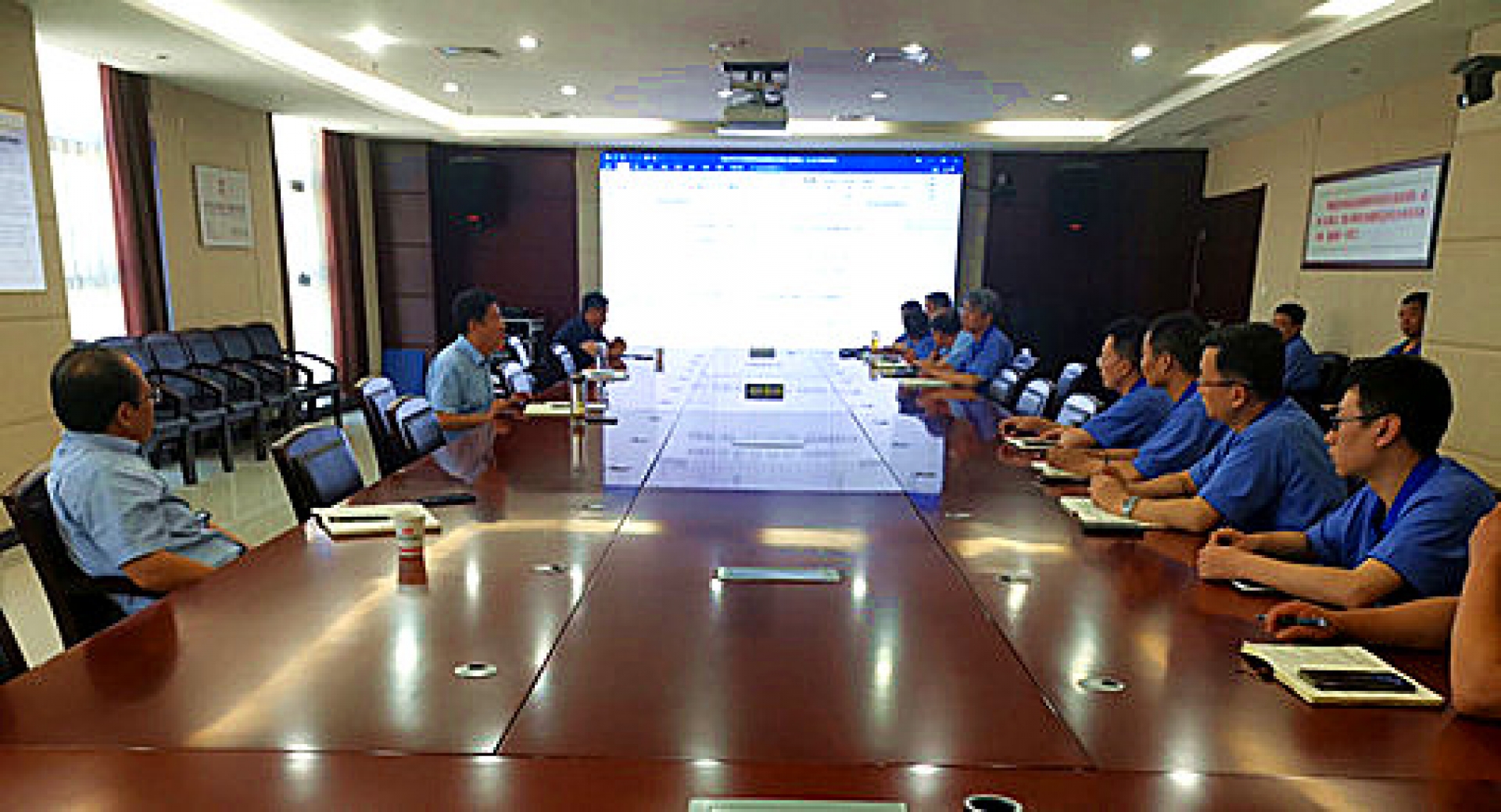 西煤机公司召开煤矿采煤机智能化运行情况专题会议