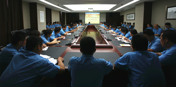 公司举办新发展党员学习教育培训班