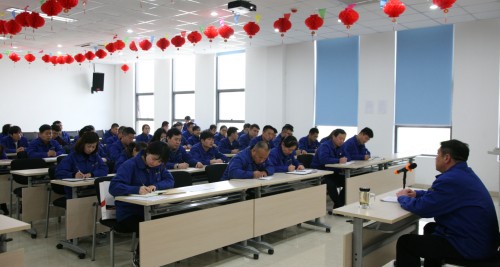 公司团委举办2018年首次团干部培训